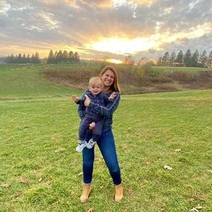 Meet your Posher, Stephanie